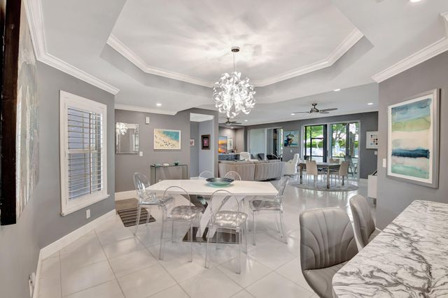 11666 Briarwood 2 Circle 2, Boynton Beach, FL 33437
