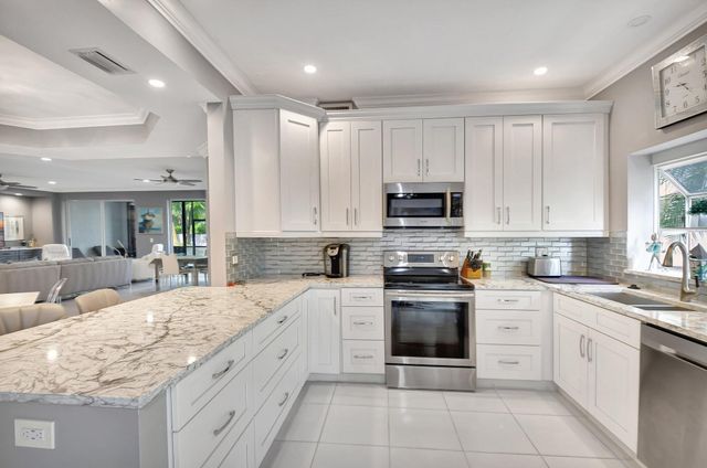 11666 Briarwood 2 Circle 2, Boynton Beach, FL 33437