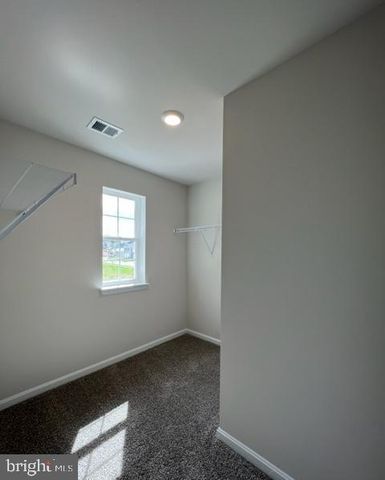 194 HAMSTEAD DR, Stephens City, VA 22655