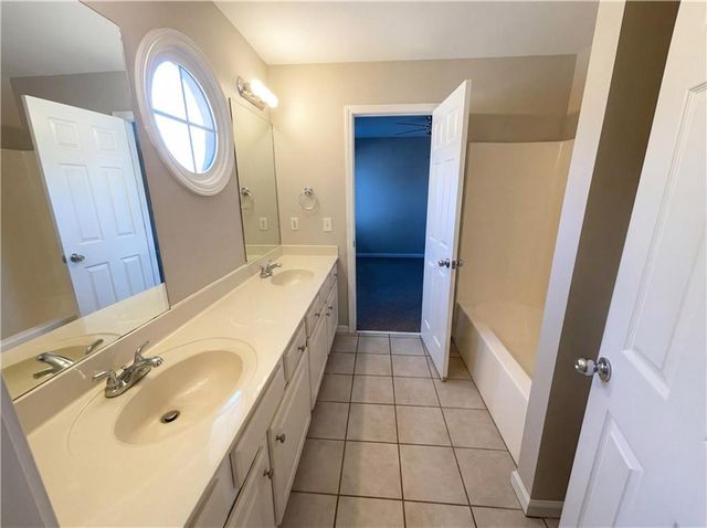 525 Waterside Court, Canton, GA 30114