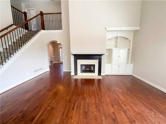 525 Waterside Court, Canton, GA 30114