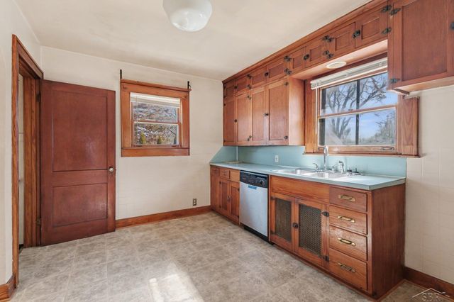 613 Pine Street, Essexville, MI 48732