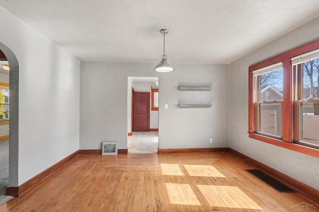 613 Pine Street, Essexville, MI 48732