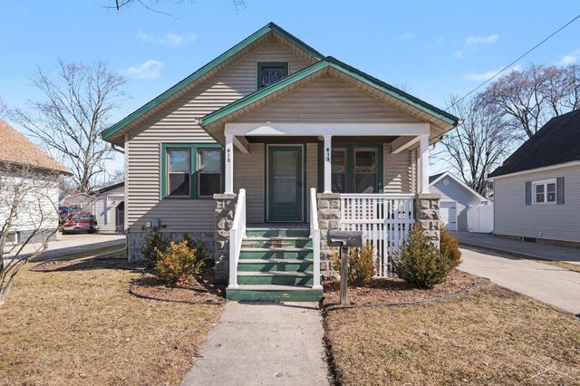 613 Pine Street, Essexville, MI 48732