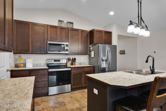 333 E Penrose AVE, Post Falls, ID 83854