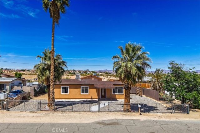 74076 Casita, 29 Palms, CA 92277