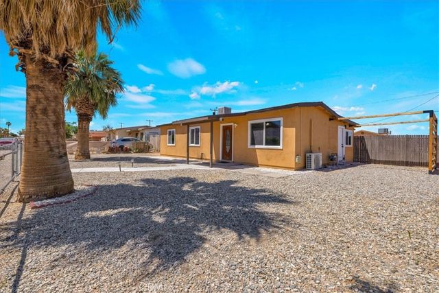 74076 Casita, 29 Palms, CA 92277