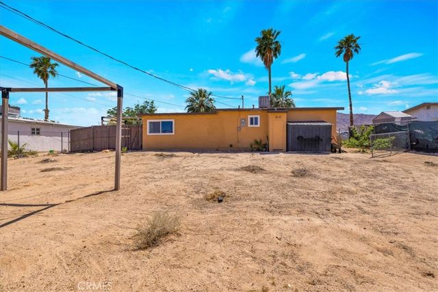 74076 Casita, 29 Palms, CA 92277