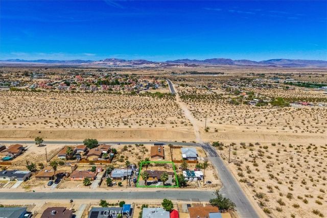 74076 Casita, 29 Palms, CA 92277