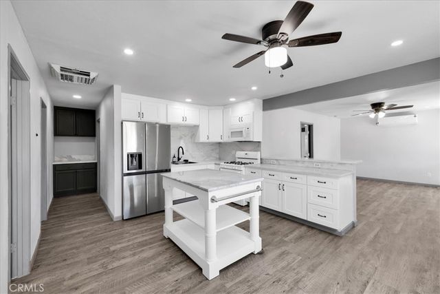 74076 Casita, 29 Palms, CA 92277