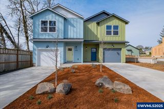 1531 (1535) SW 11th Av, Dallas, OR 97338