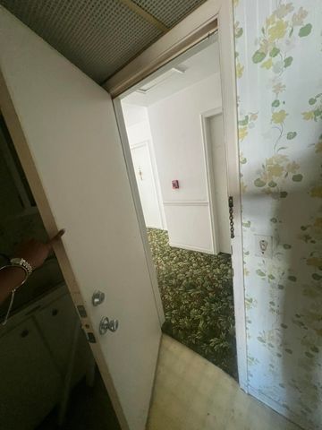 1821 NE 62nd Street 424, Fort Lauderdale, FL 33308