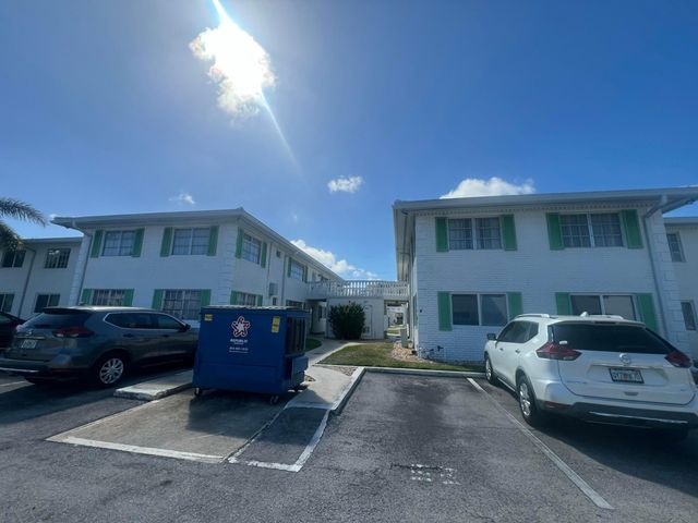 1821 NE 62nd Street 424, Fort Lauderdale, FL 33308