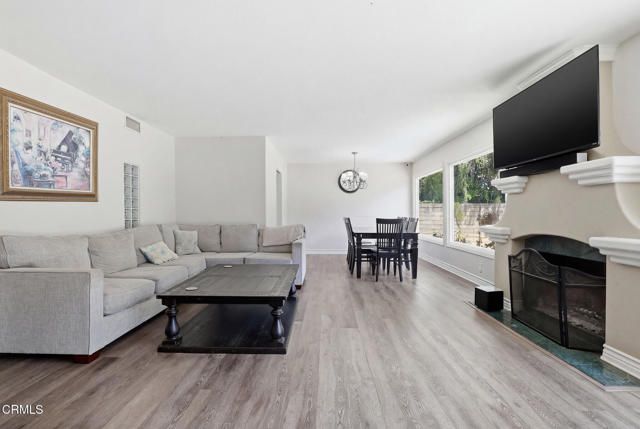 2266 Adrian Street, Newbury Park (thousand Oaks), CA 91320