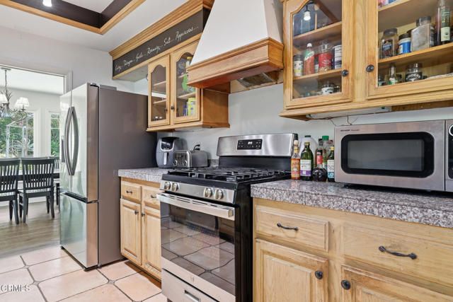 2266 Adrian Street, Newbury Park (thousand Oaks), CA 91320