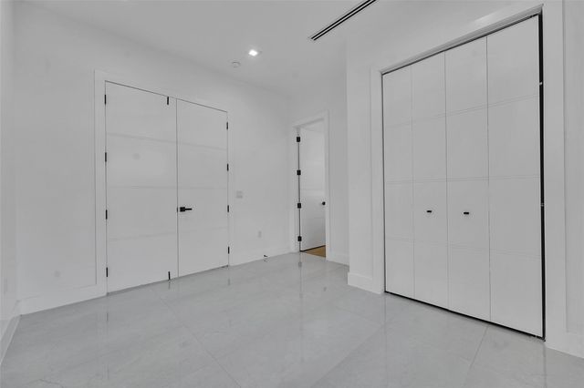 1113 NE 16th Street, Fort Lauderdale, FL 33304