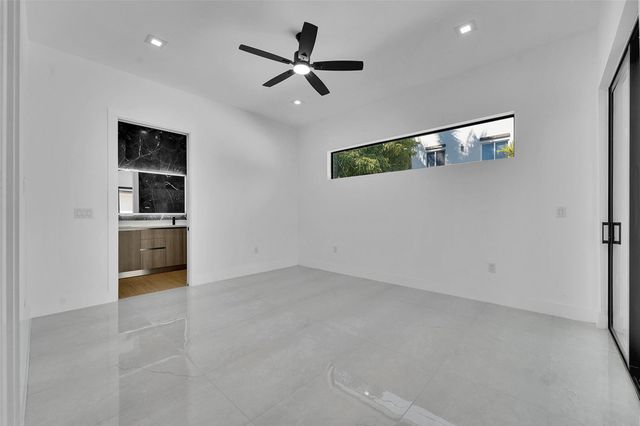 1113 NE 16th Street, Fort Lauderdale, FL 33304