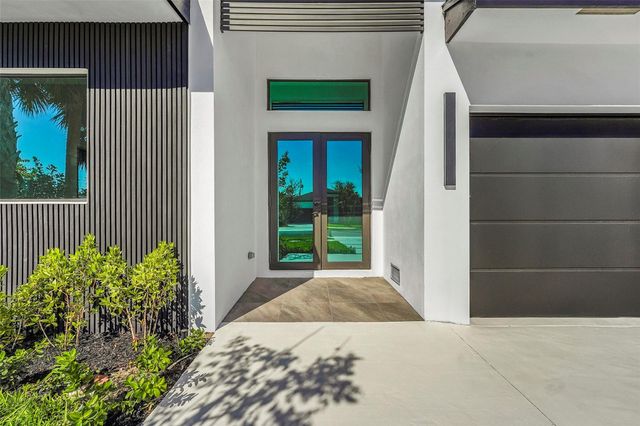 1113 NE 16th Street, Fort Lauderdale, FL 33304