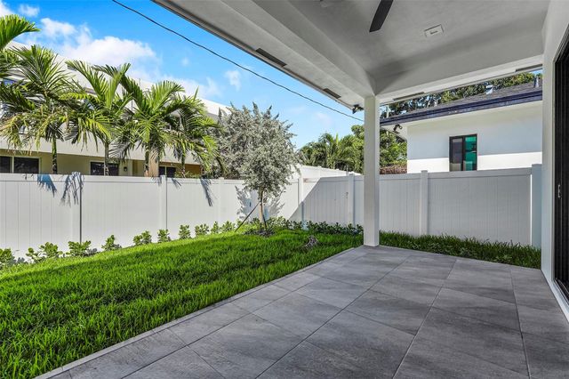 1113 NE 16th Street, Fort Lauderdale, FL 33304