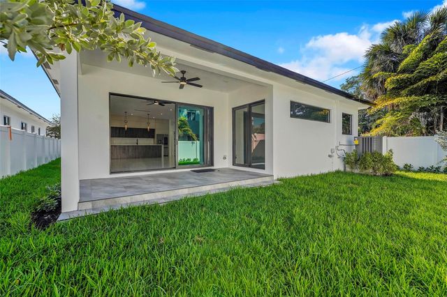 1113 NE 16th Street, Fort Lauderdale, FL 33304