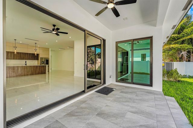 1113 NE 16th Street, Fort Lauderdale, FL 33304