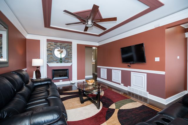 4114 W 79th Place, Chicago, IL 60652