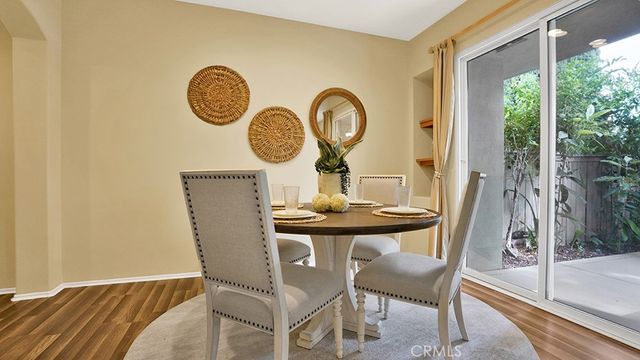933 Somerville, Irvine, CA 92620