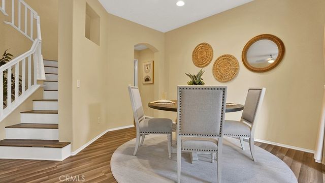 933 Somerville, Irvine, CA 92620