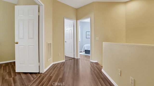 933 Somerville, Irvine, CA 92620