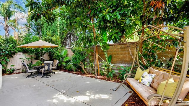 933 Somerville, Irvine, CA 92620