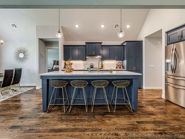 2334 W Maple Street, Collinsville, OK 74021