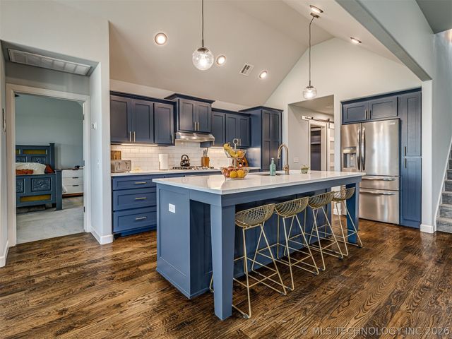 2334 W Maple Street, Collinsville, OK 74021