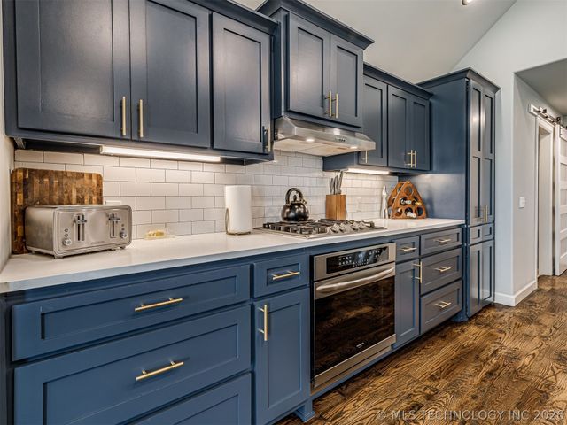 2334 W Maple Street, Collinsville, OK 74021