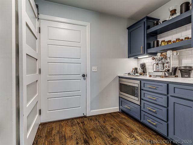 2334 W Maple Street, Collinsville, OK 74021