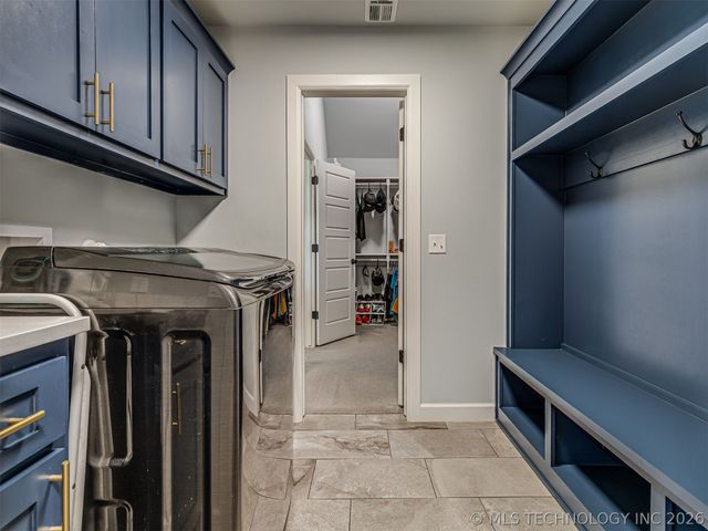 2334 W Maple Street, Collinsville, OK 74021