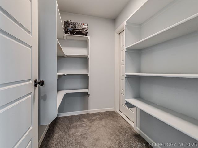 2334 W Maple Street, Collinsville, OK 74021