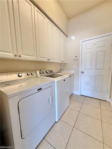 5642 Kensington LOOP, Fort Myers, FL 33912