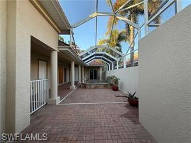 5642 Kensington LOOP, Fort Myers, FL 33912
