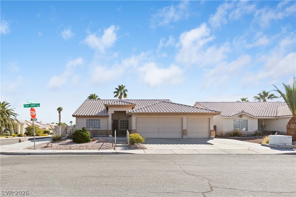 7832 Sun Lemon Court, Las Vegas, NV 89123 — exterior