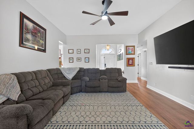 200 Wavertree Drive, Warner Robins, GA 31088