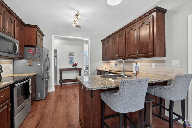 200 Wavertree Drive, Warner Robins, GA 31088