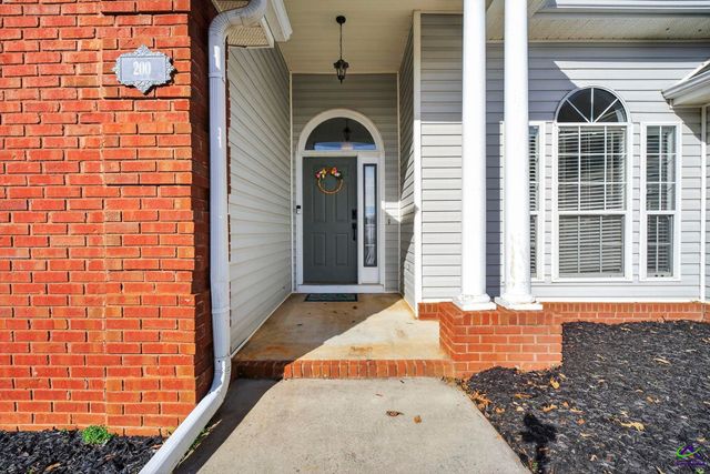 200 Wavertree Drive, Warner Robins, GA 31088