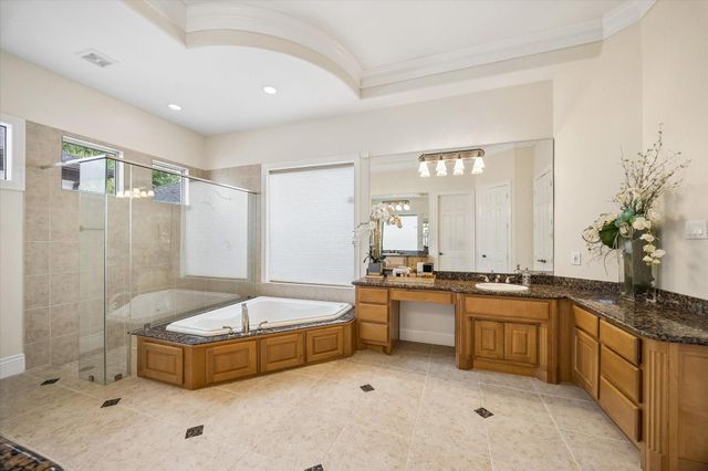 5230 Turning Leaf Lane, Sugar Land, TX 77479