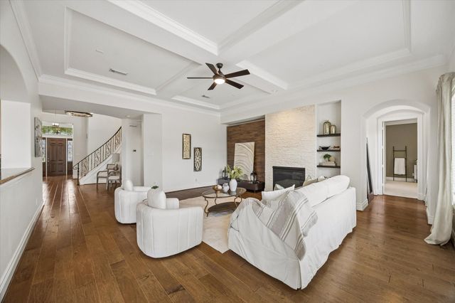 5230 Turning Leaf Lane, Sugar Land, TX 77479