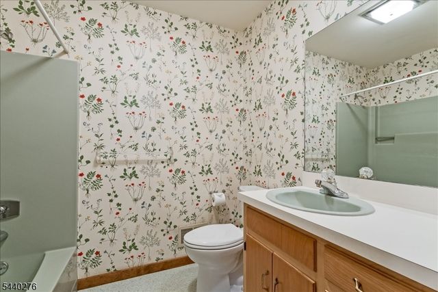 37 Heather Ln, Sparta Twp., NJ 07871