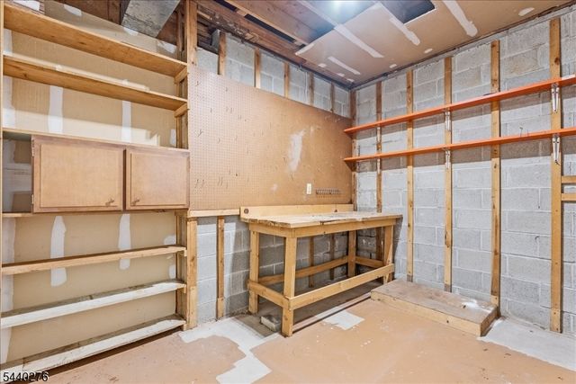 37 Heather Ln, Sparta Twp., NJ 07871