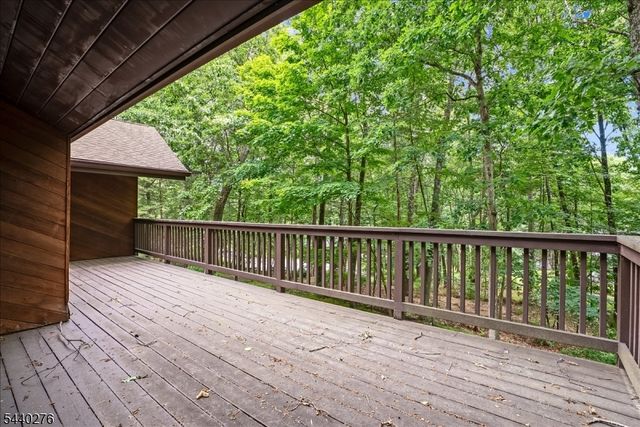 37 Heather Ln, Sparta Twp., NJ 07871