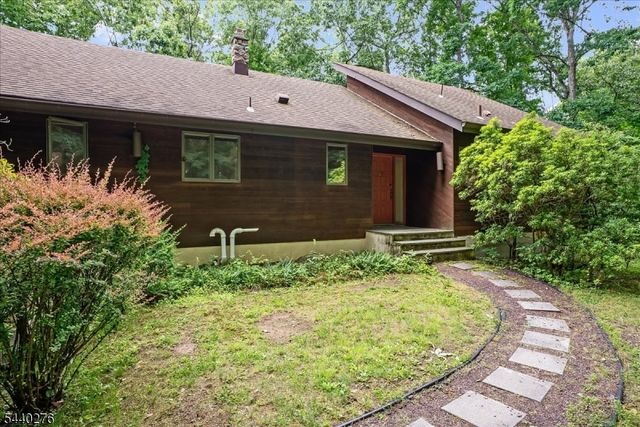 37 Heather Ln, Sparta Twp., NJ 07871