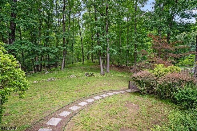 37 Heather Ln, Sparta Twp., NJ 07871