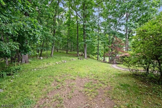 37 Heather Ln, Sparta Twp., NJ 07871